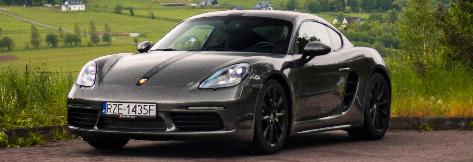 Porsche 718 Cayman