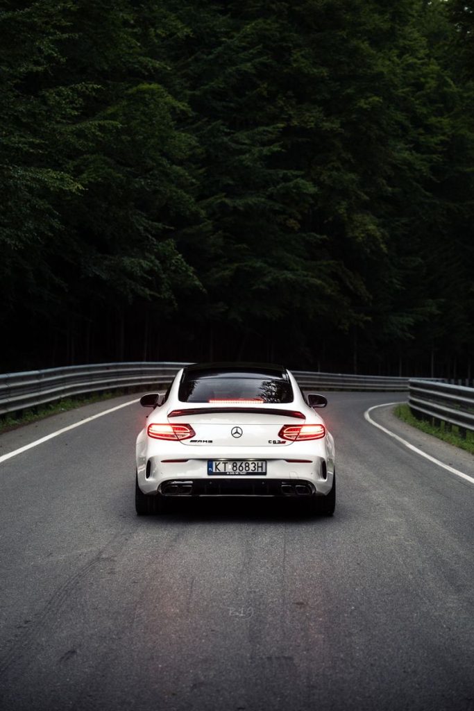 Mercedes- Benz C 63 AMG