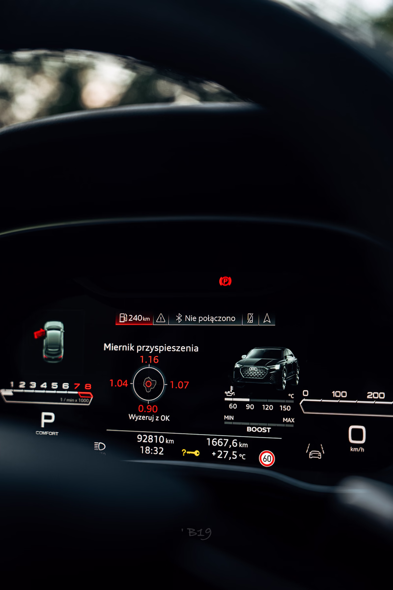 Audi RSQ3