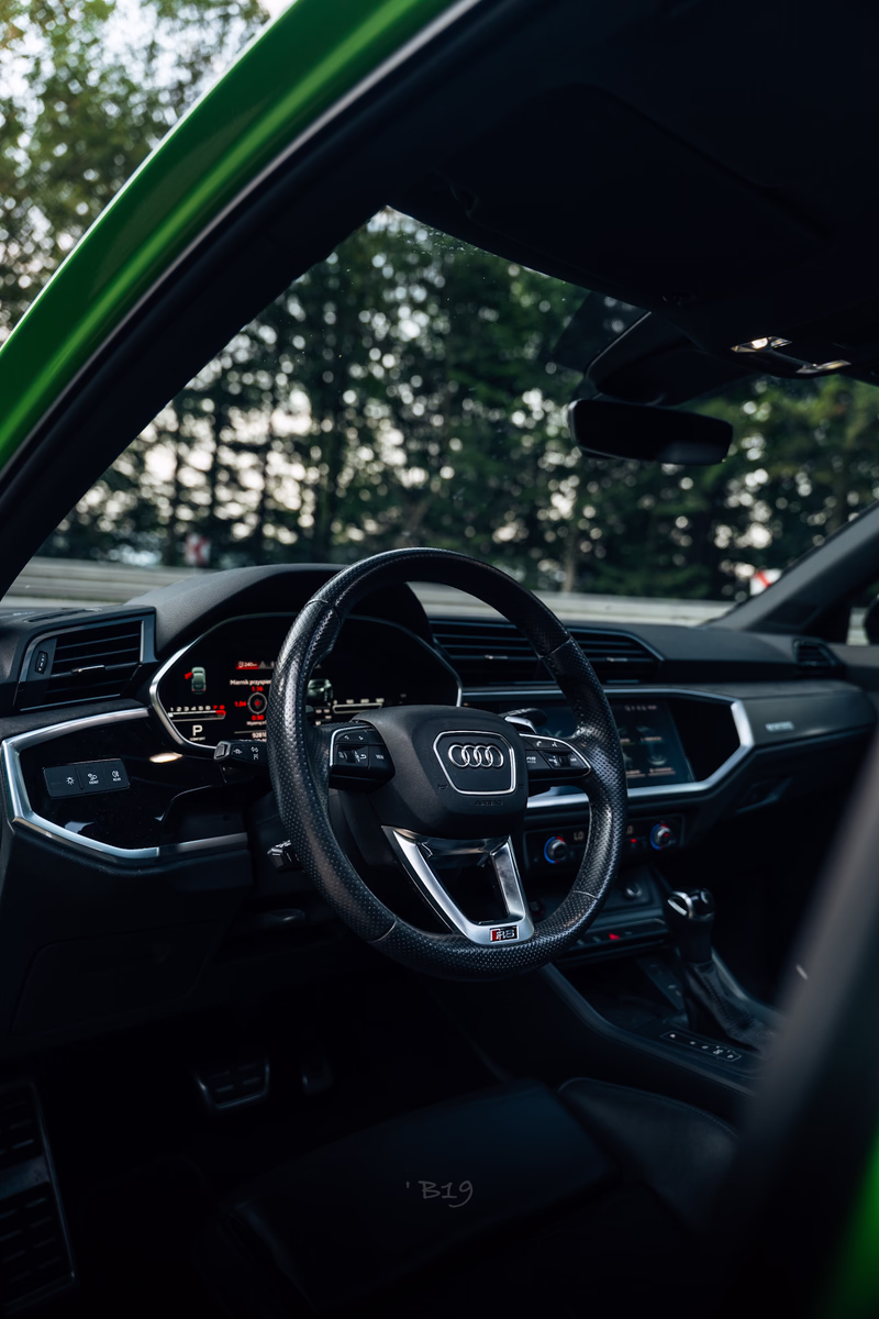 Audi RSQ3